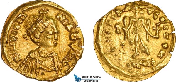 AB597, Merovingians, Uncertain, in the name of Justinian I (AD 527-565). Ca. 500-580. AV Tremissis (1.27g)