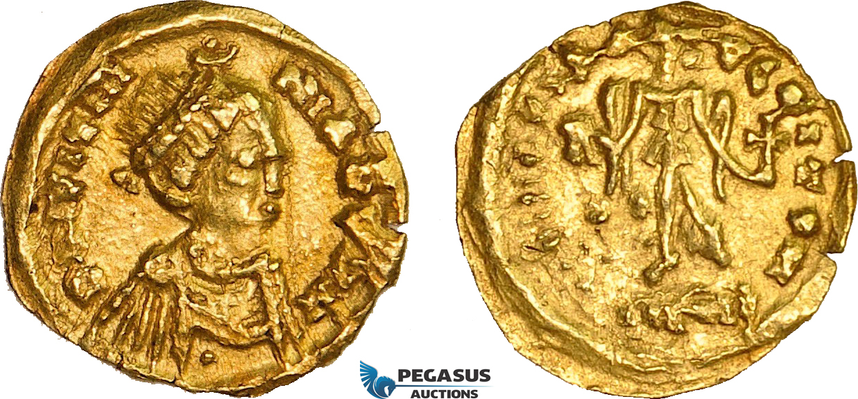 AB597, Merovingians, Uncertain, in the name of Justinian I (AD 527-565). Ca. 500-580. AV Tremissis (1.27g)