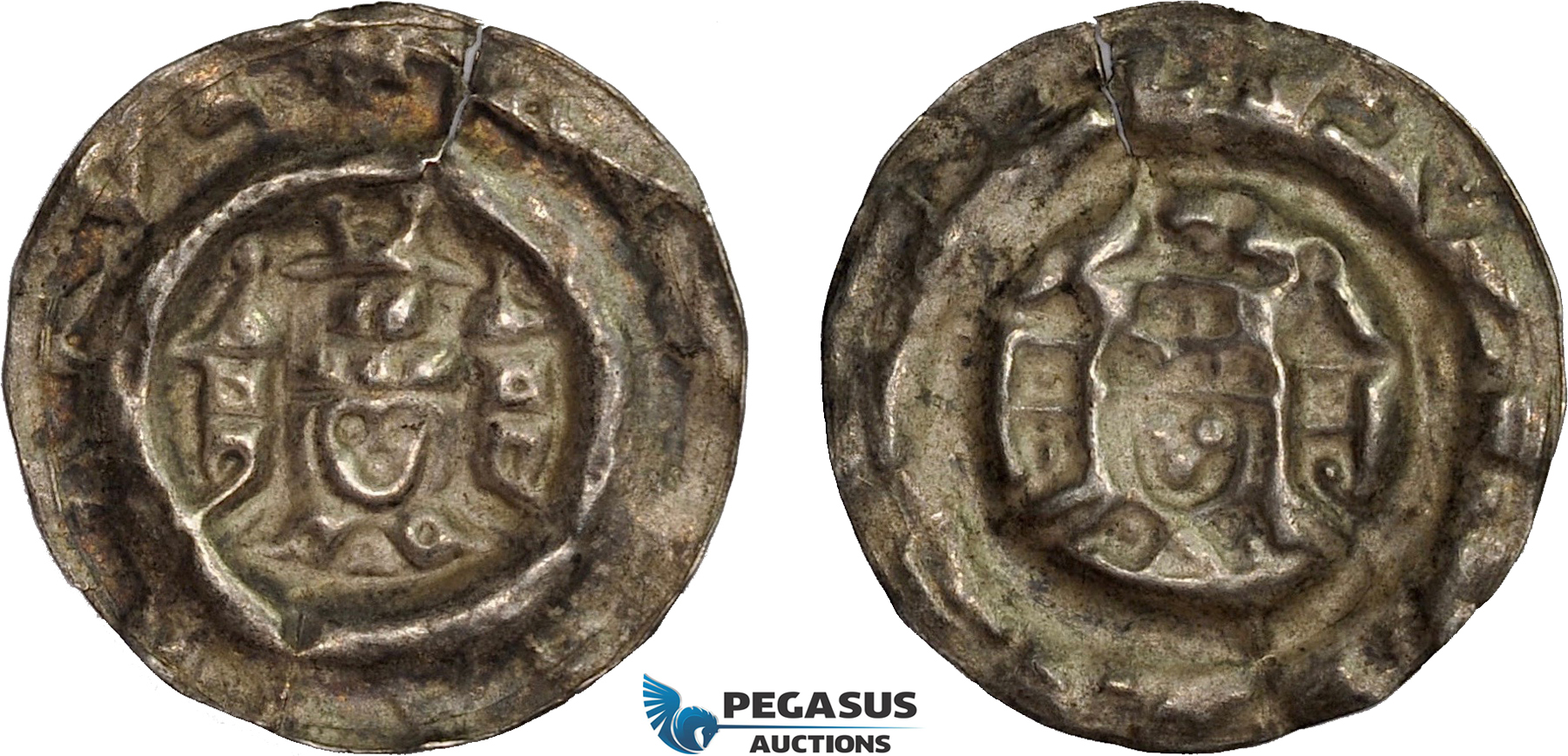 AB831, Bohemia, Premysl Ottokar II, Brakteat ND (1260-78) Silver (0.54g) Die crack, aXF